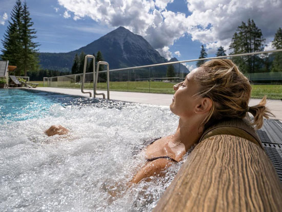 Alpenhotel Karwendel - hotels in Tirol