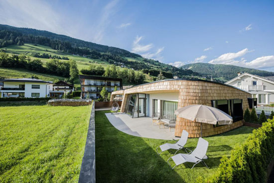 Dolomit Royal Chalets - hotels in Tirol